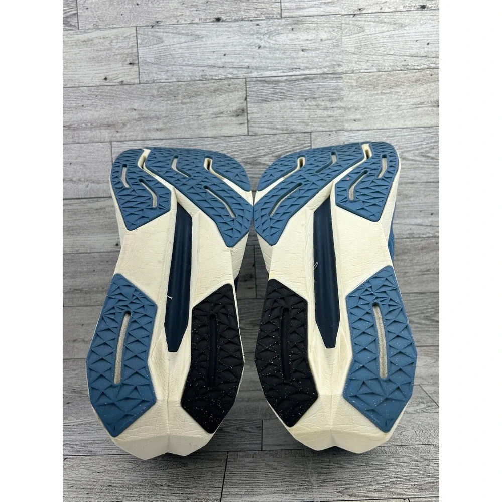 New Balance experience propel